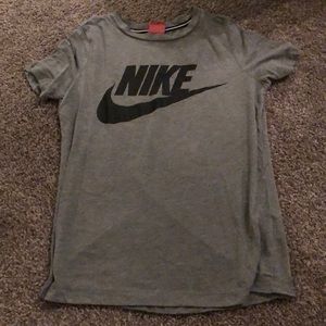 Nike tshirt
